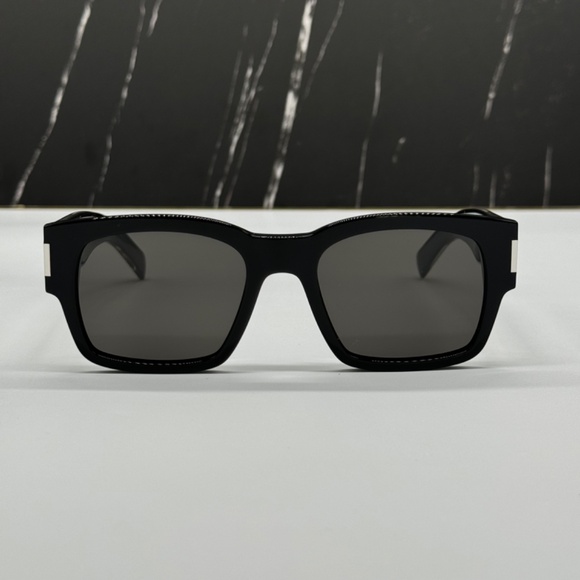 NEW SL617 001 SAINT LAURENT SQUARE SL 617 001 BLACK UNISEX SUNGLASSES - Picture 3 of 11